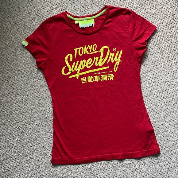Cute red new SuperDry T - Picture 1 of 4